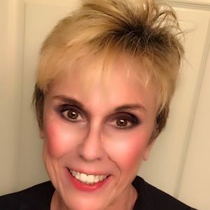 Meet your Posher, Vicki